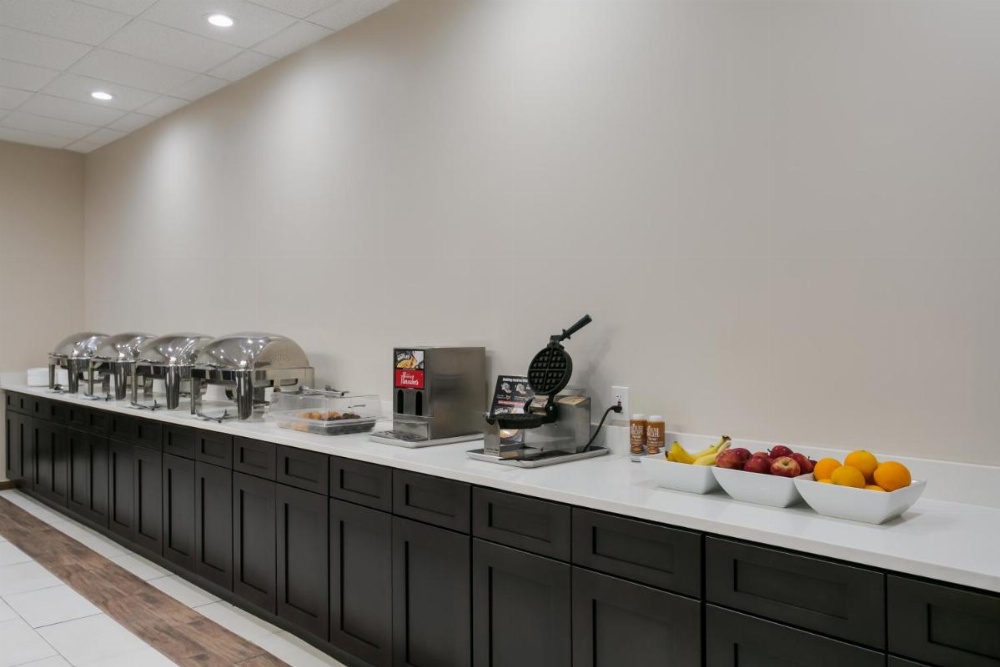 Eisenhower Hotel and Conference Center Image 22