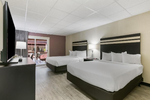 Eisenhower Hotel and Conference Center image 38