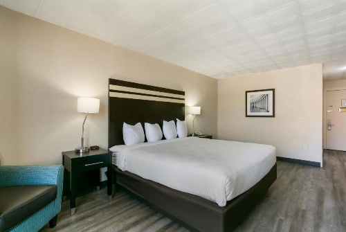 Eisenhower Hotel and Conference Center image 46